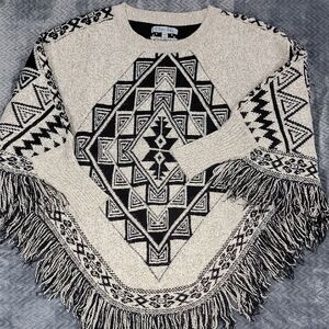 Sz LP/PXL Olivia Sky Black and Cream Geometric Women's Sweater